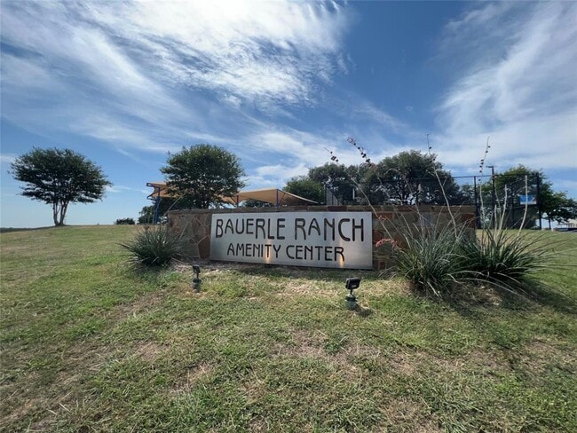 Building Photo - 10717 Strand St