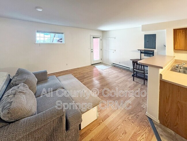 Building Photo - 122-2-12 Whalen Ave Cripple Crk