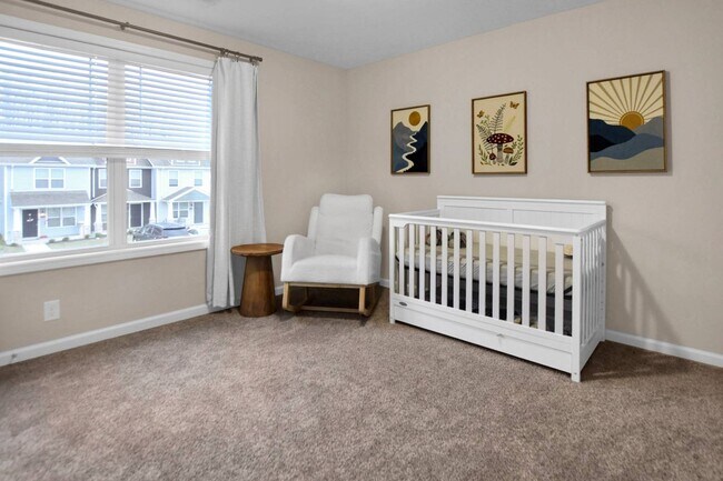 Building Photo - Pet Friendly Two Bedroom!