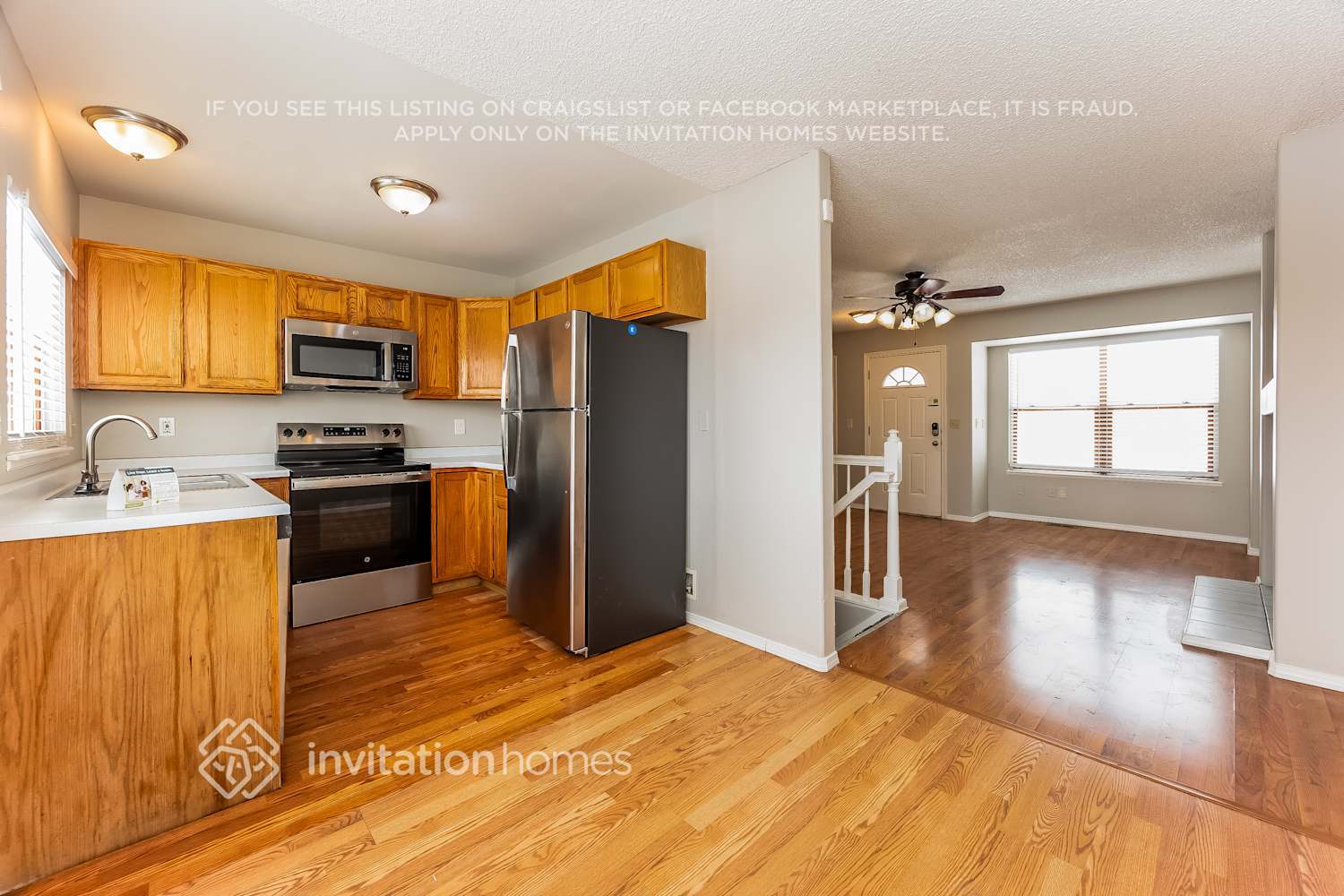 Building Photo - 425 Autumn Pl