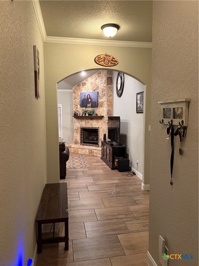 Building Photo - 8205 Salt Mill Hollow Dr