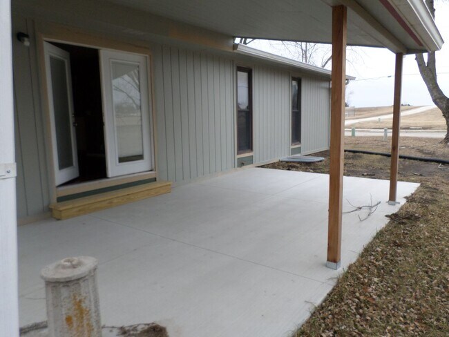 Building Photo - TimberCreek- Manhattan KS