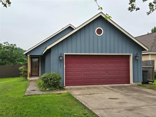 Building Photo - 1208 Brendon Lee Lane