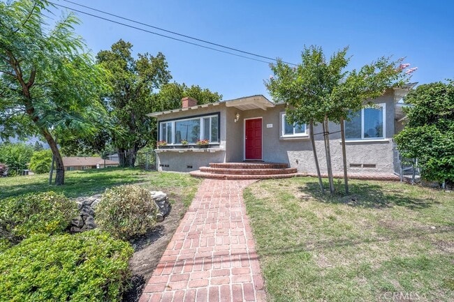 Primary Photo - 4601 Moore St