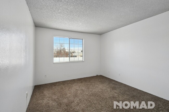 Building Photo - Charming 2BR Condo in Aurora