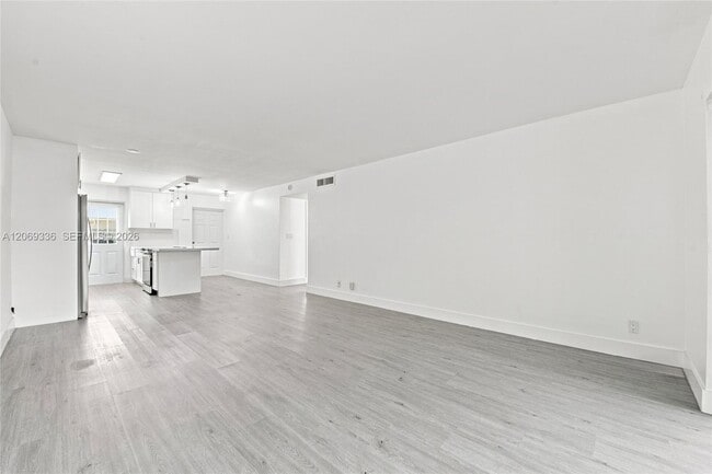 Building Photo - 222 N Federal Hwy