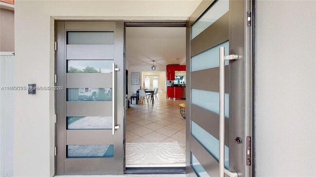 Building Photo - 13821 SW 14th St