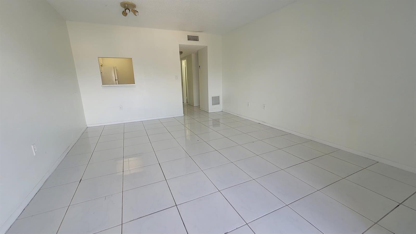 Building Photo - 4374 NW 9th Ave