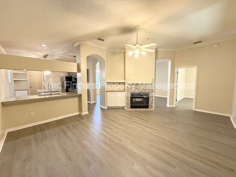 Building Photo - 12952 Summerwind Ln