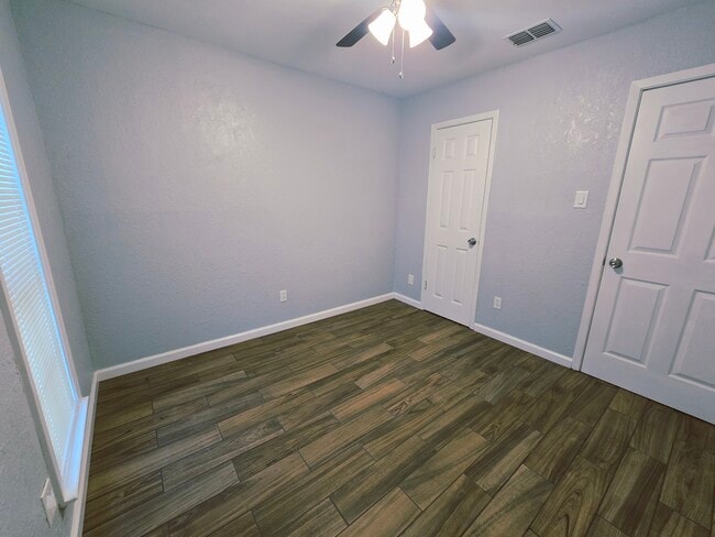 Building Photo - 3149 Crest Colony Ln