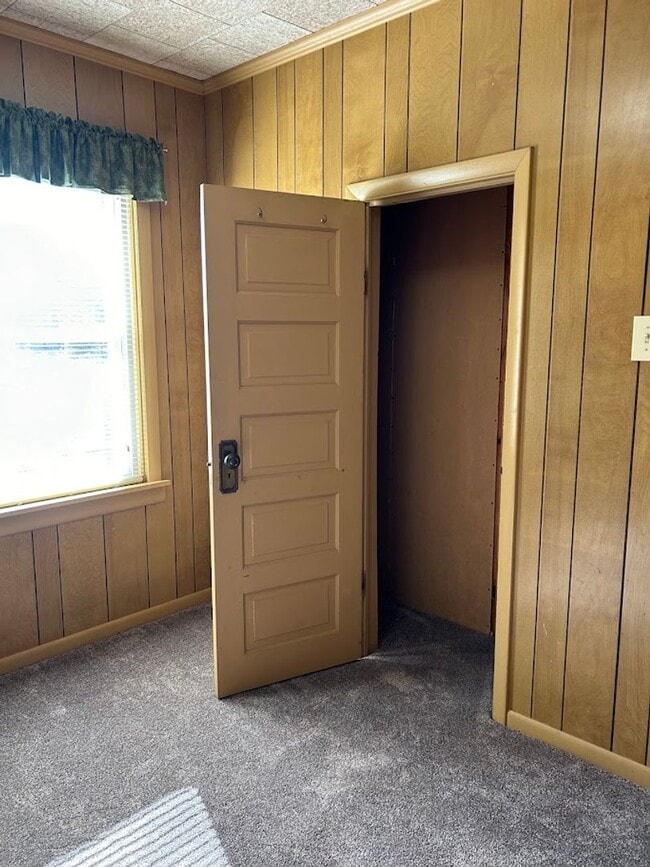 Building Photo - Charming 2 Bedroom Home with Stunning Views