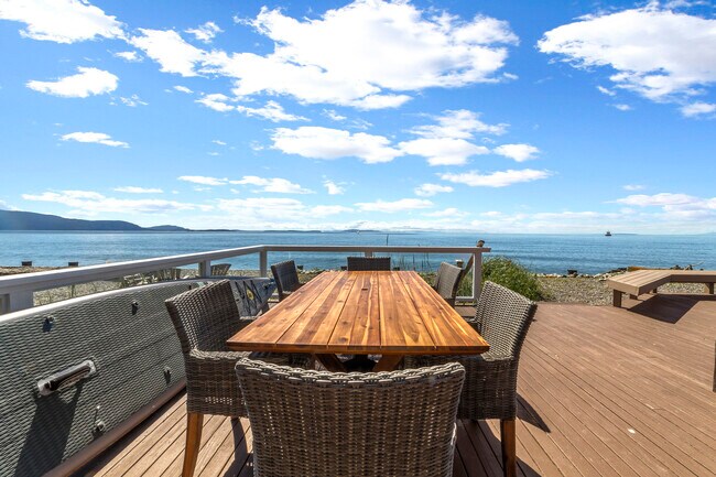 Building Photo - 4183 Sucia Dr