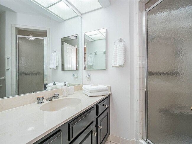 Building Photo - 5670 Jimmy Buffett Mem Hwy