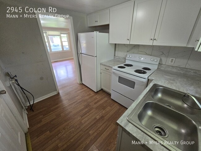 Building Photo - 2945 Colon Rd