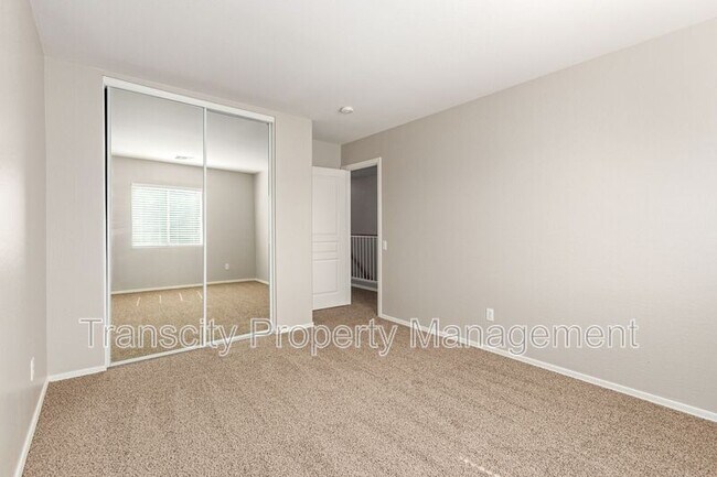 Building Photo - 39672 N Webb Cir
