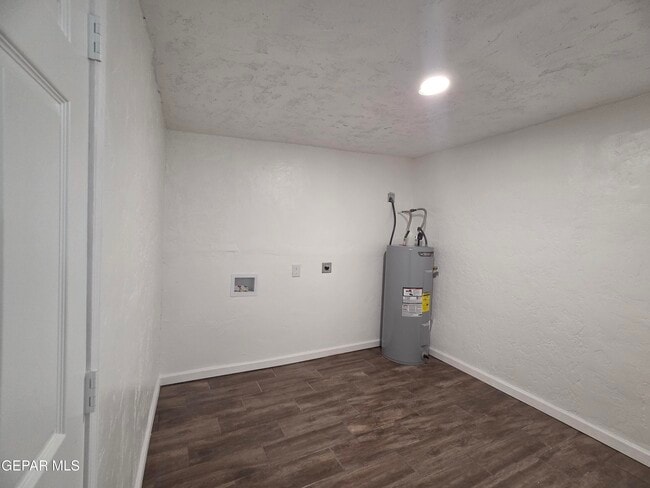Building Photo - 363 Ontiveros St