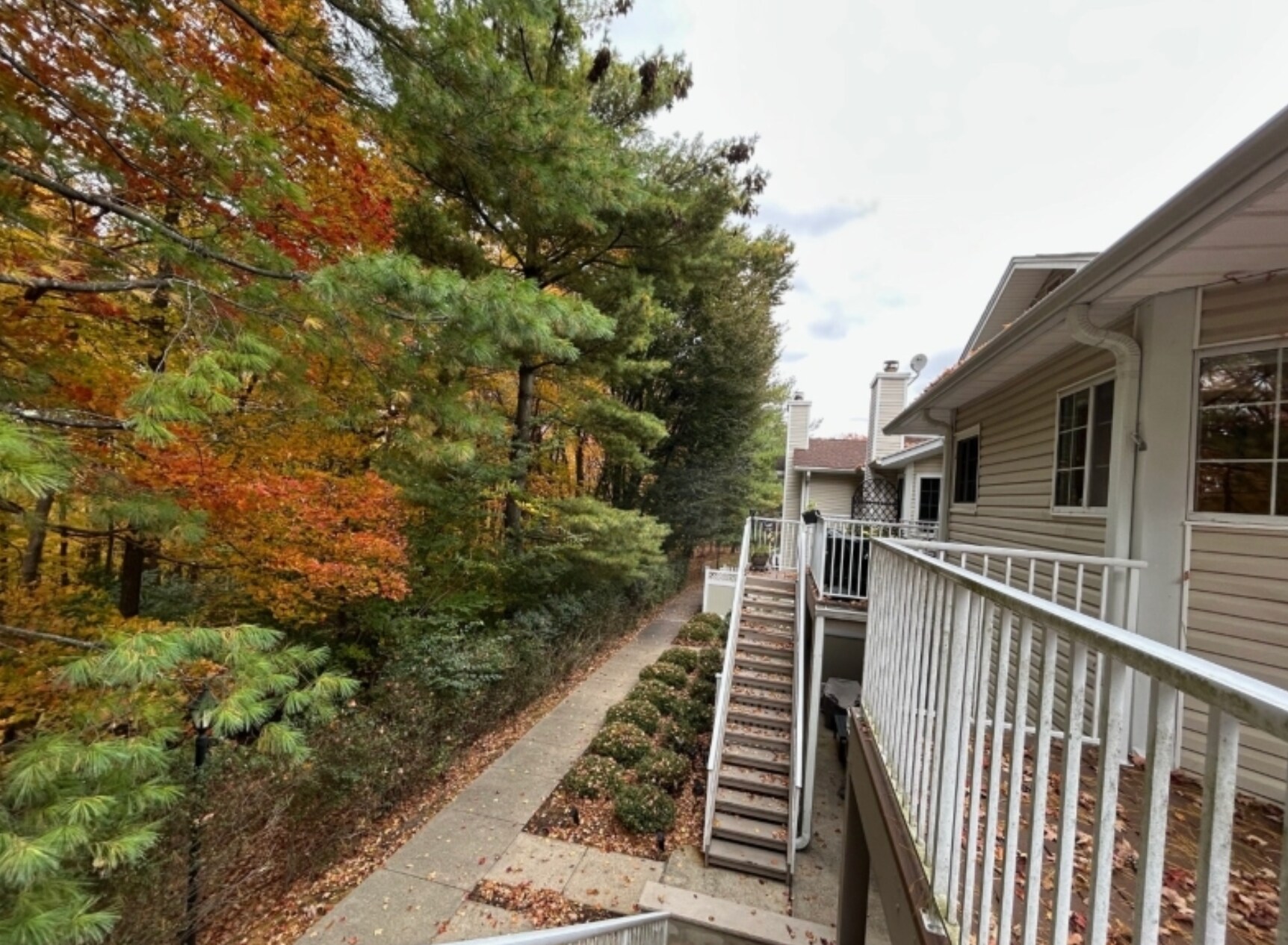 Building Photo - 31 Encampment Dr