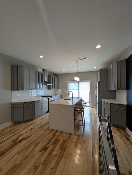 Building Photo - 1644 N 2nd St