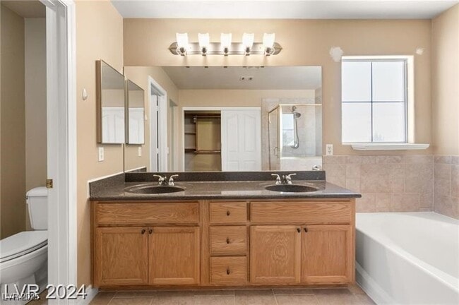 Building Photo - 3916 Varallo St