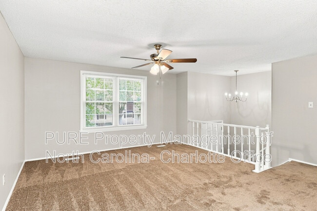 Building Photo - 8115 Bald Ridge Dr