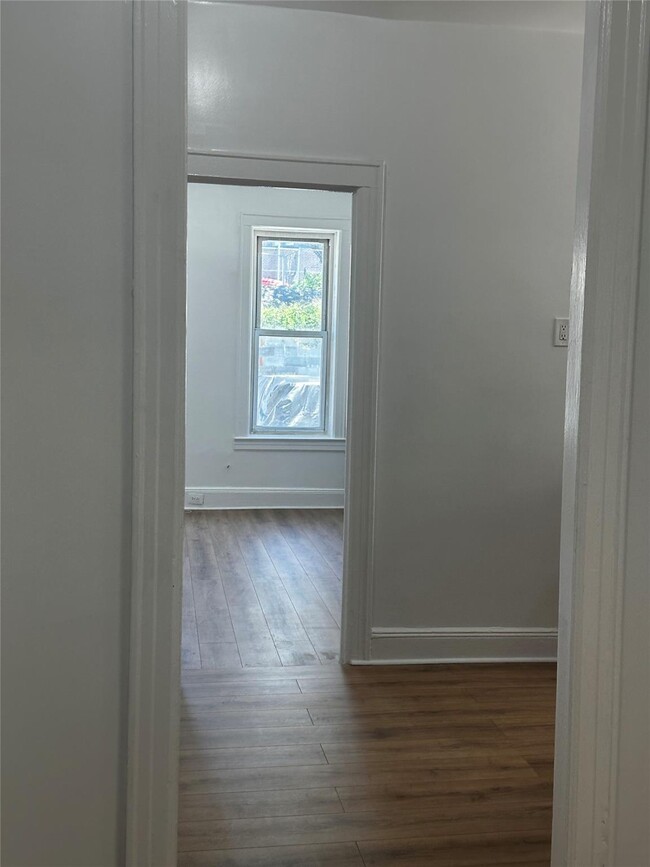 Building Photo - 26-33 96th St