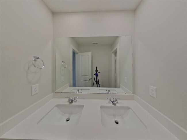 Building Photo - 22802 Terrazzo Dr