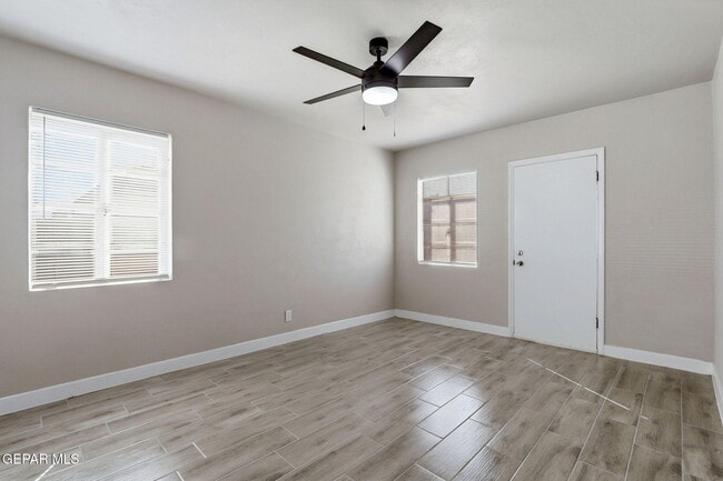 Building Photo - 3100 McKinley Ave