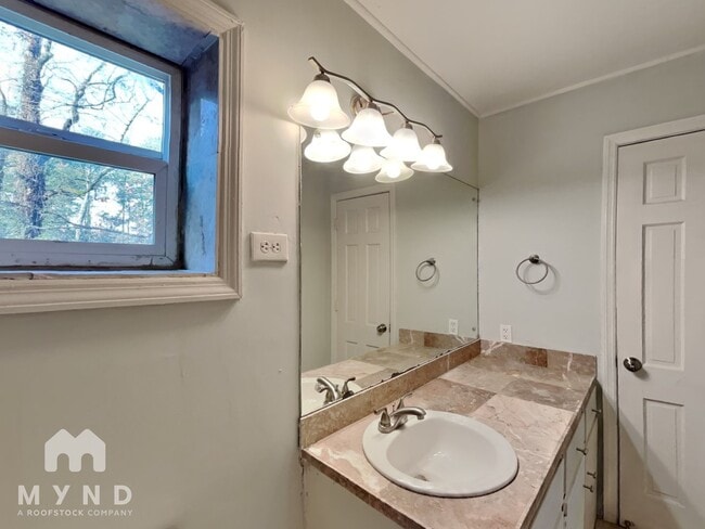 Building Photo - 4729 Stillwood Cove