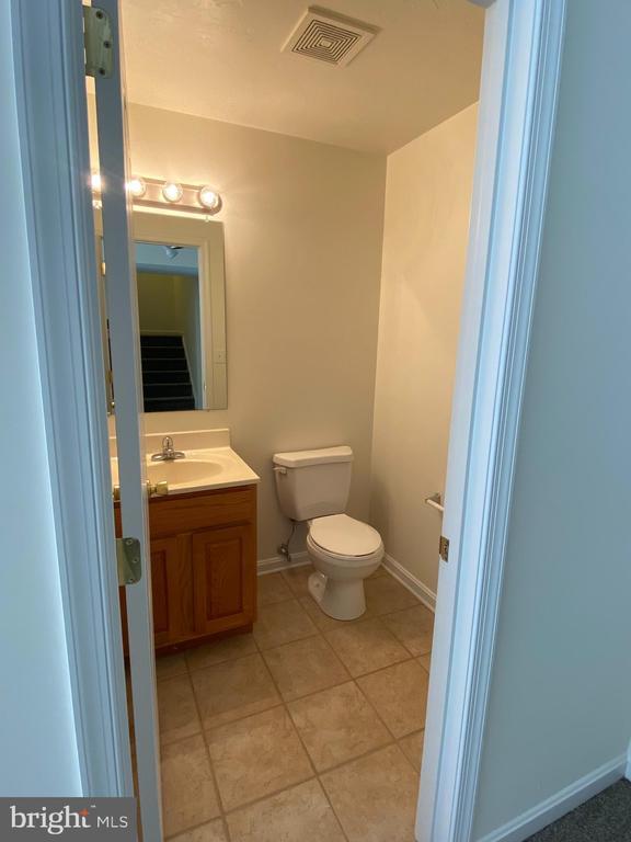 Building Photo - 21 Birch Dr