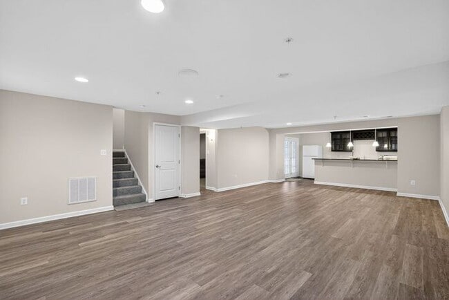 Building Photo - 108 Pollen Dr