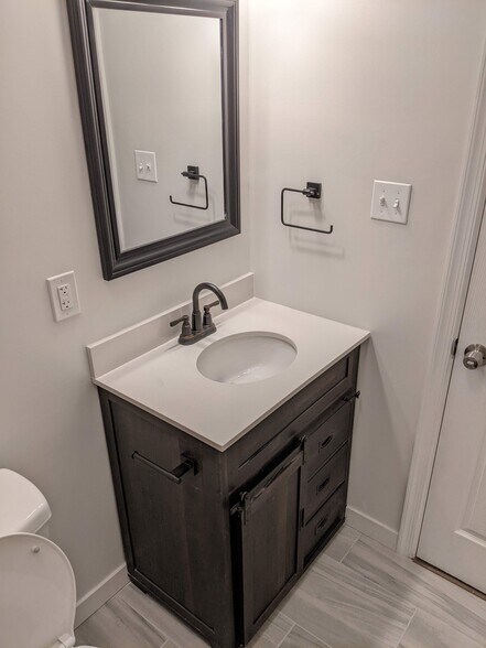 Updated bathroom - 1912 9th St NW