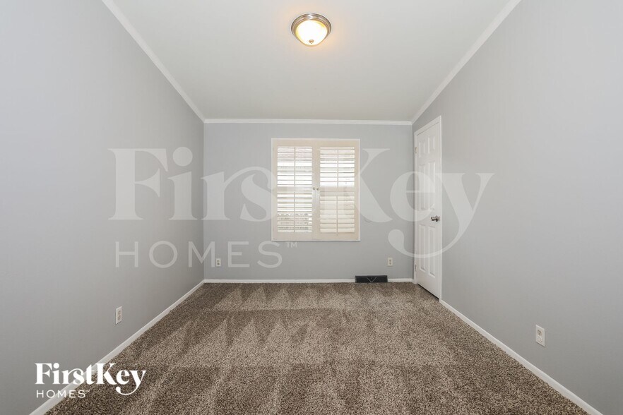 Building Photo - 21035 Sweet Blossom Ln