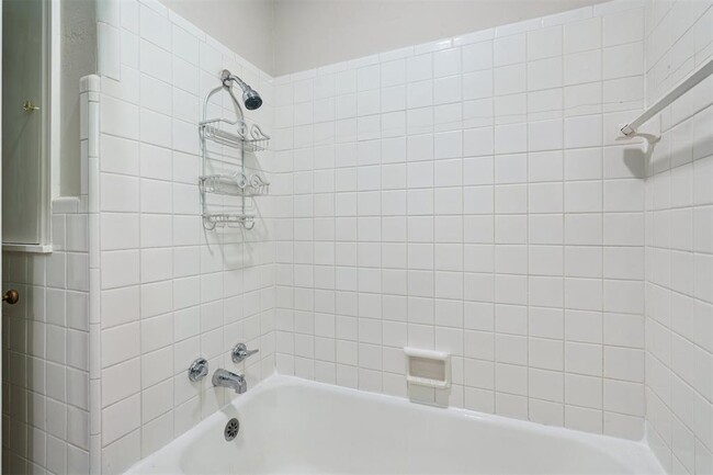 Building Photo - 1729 NW 63rd St