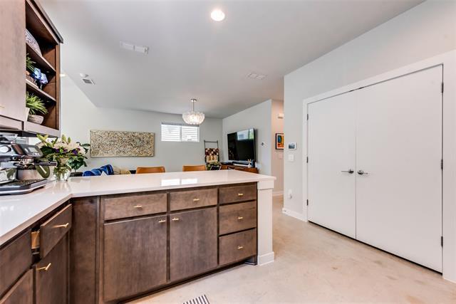 Building Photo - 6592 Arborist Ln