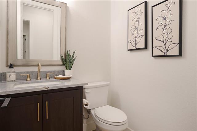 Building Photo - 4800 Muleshoe Ln