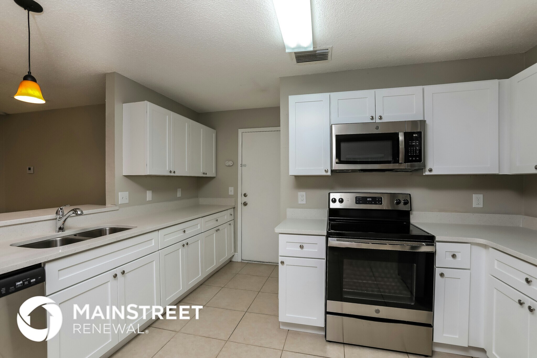 Building Photo - 10729 Satinwood Cir