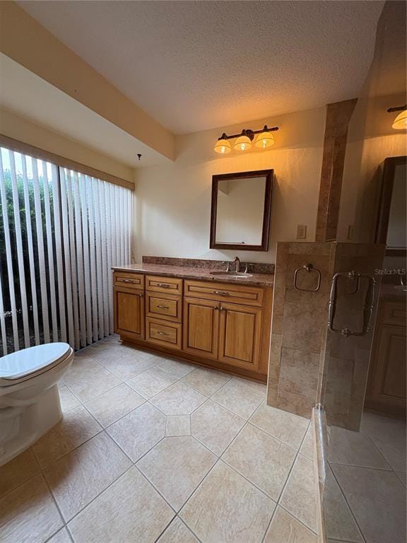 Building Photo - 14175 Feather Sound Dr