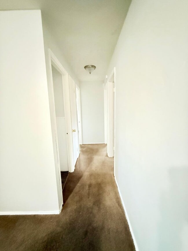 Building Photo - Beautiful Newly Renovated 3bd 1 bath Home in Penn Hills