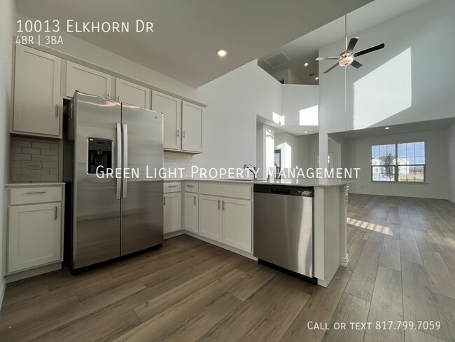 Building Photo - 10013 Elkhorn Dr