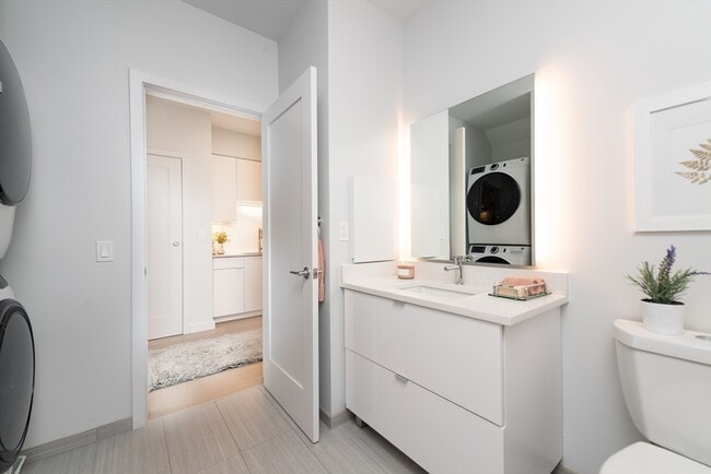 Building Photo - 5 Lisbon St