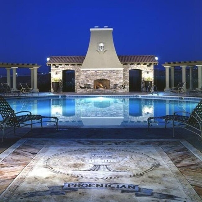Building Photo - Beautiful Phoenician Apartments - 2 Bed, 2...