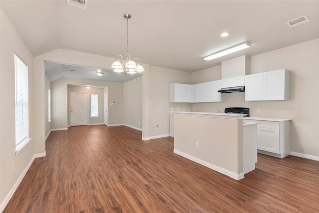 Building Photo - 14954 Huntington Willow Ln