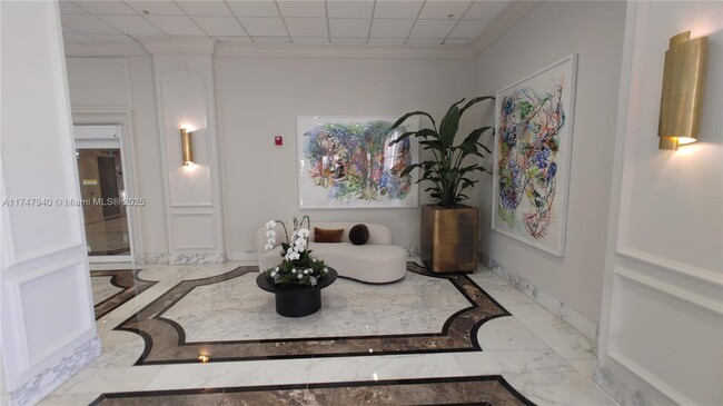 Building Photo - 5600 Collins Ave