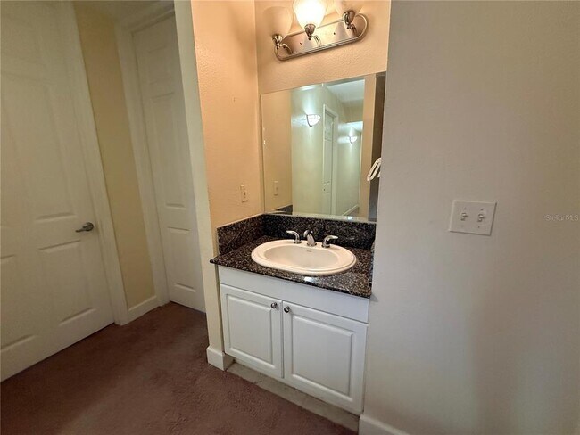 Building Photo - 608 Cornerstone Dr