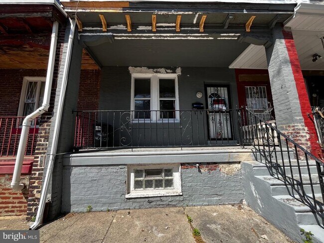 Building Photo - 2914 N Judson St