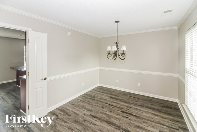 Building Photo - 11626 Millwind Dr