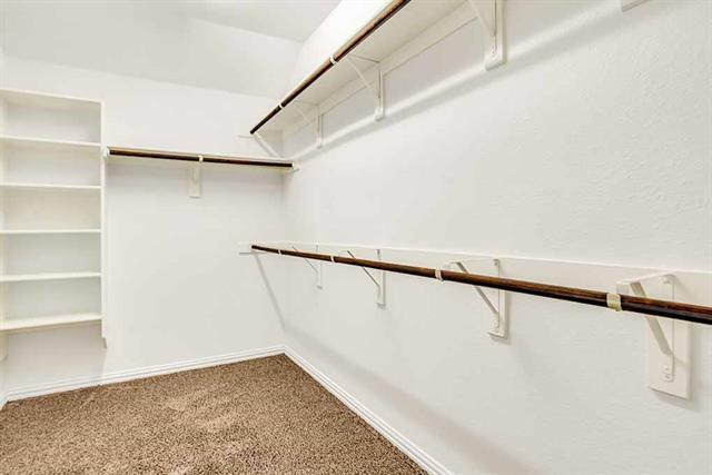 Building Photo - 183 Balfour Dr