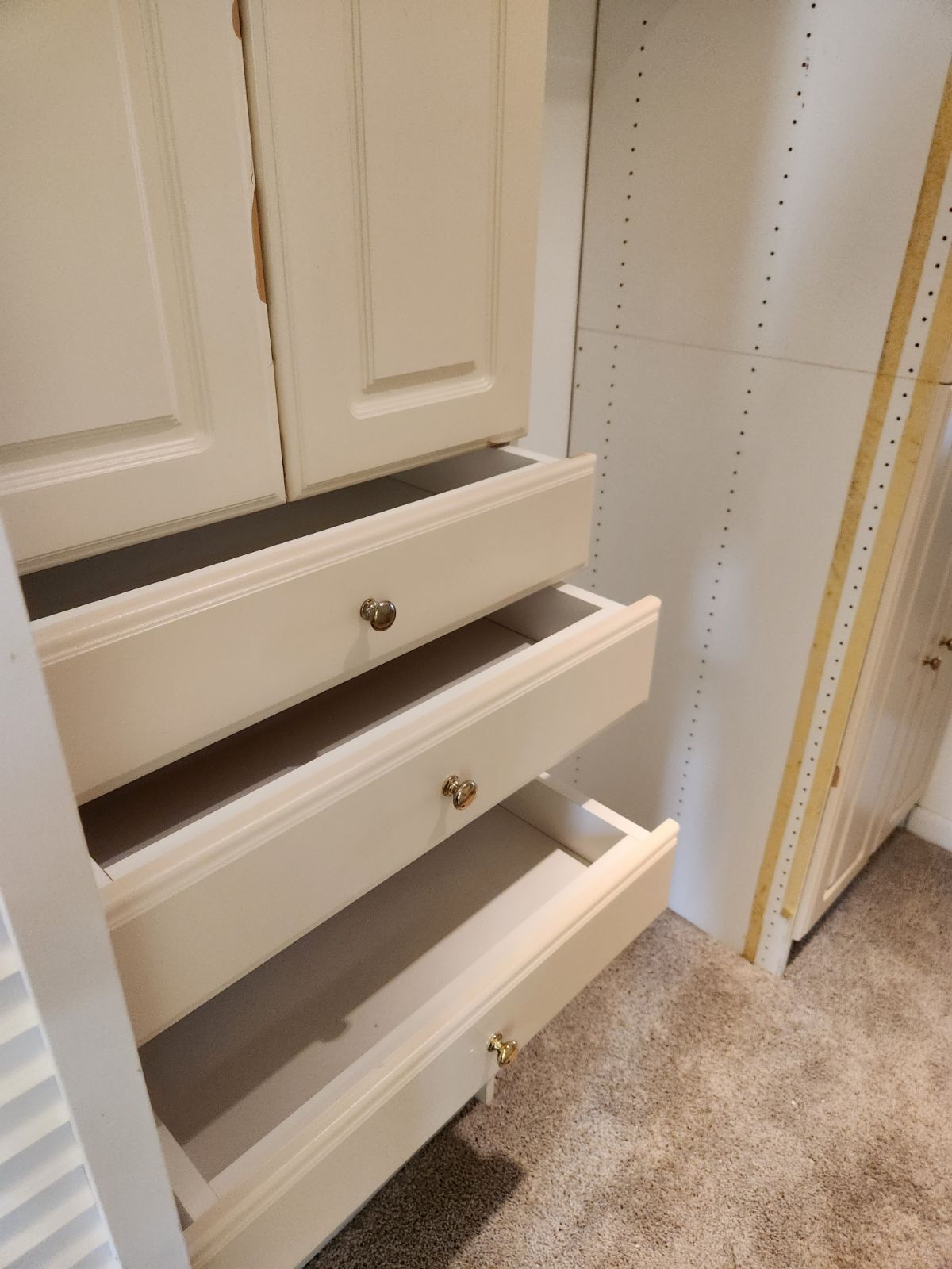 Built in huge closets - 3546 Richwood Link