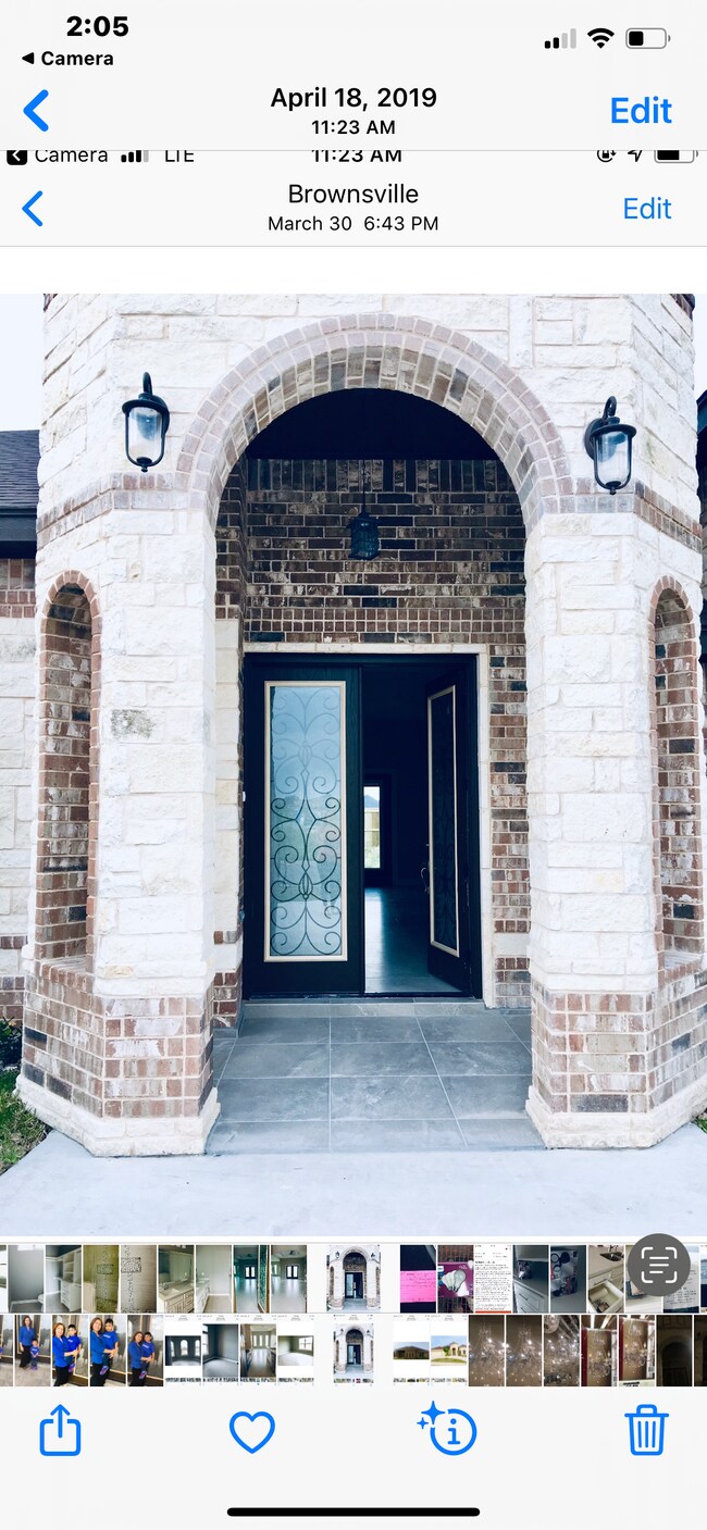 Building Photo - 3873 Tolosa St