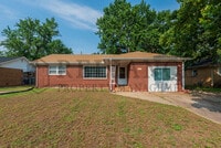 Building Photo - 435 Slade Ave